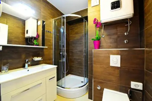 Avant Garde Luxury Rooms