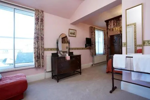 Fourposter Lodge