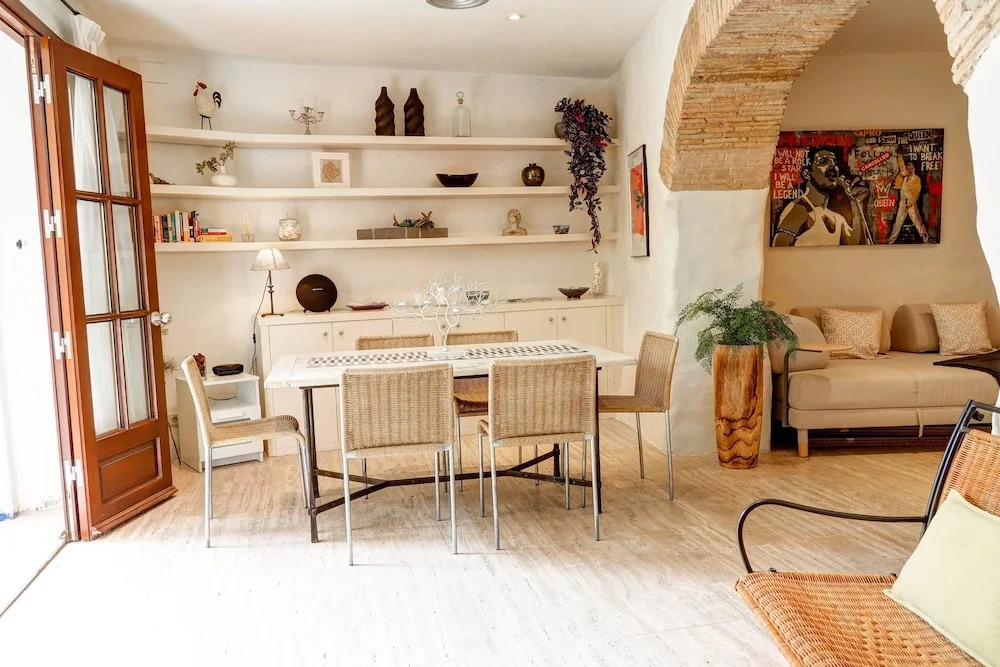 Casa Cava