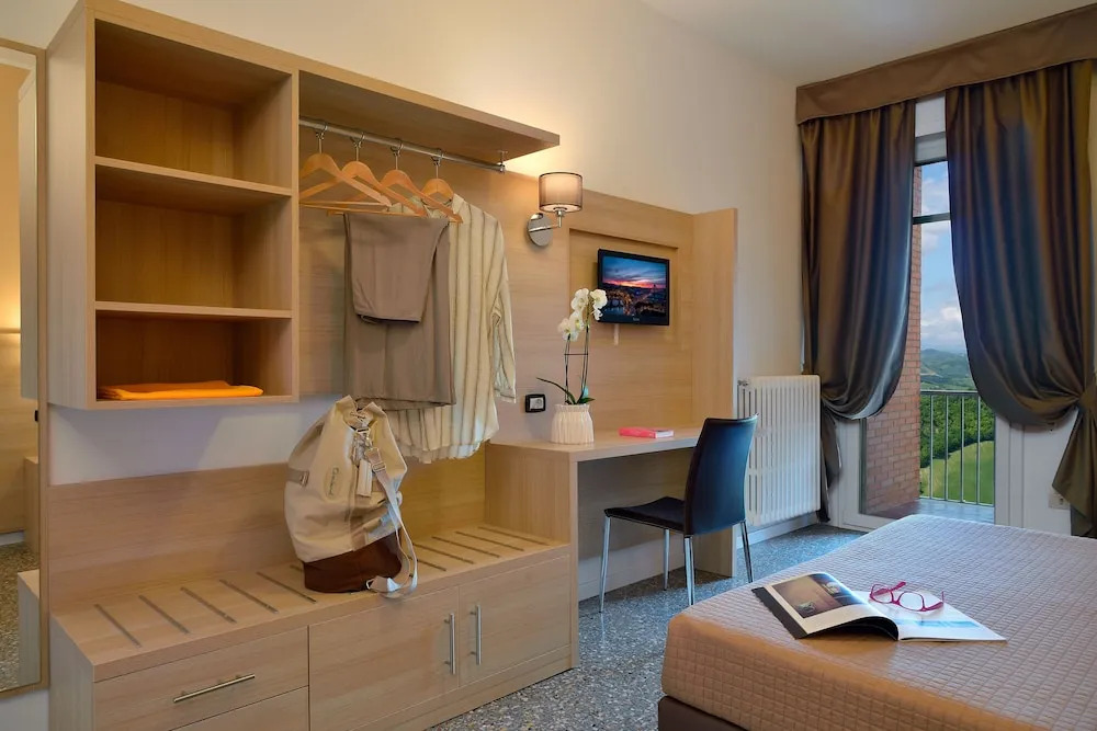 Hotel Piero Della Francesca