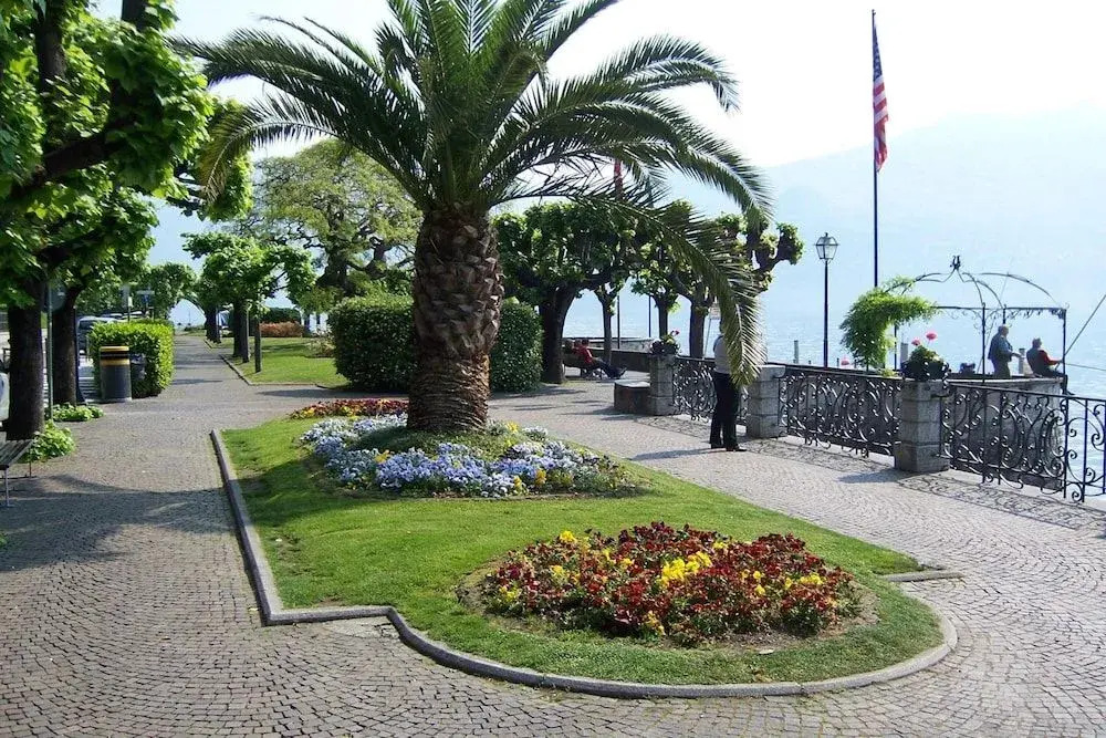 La Piazza Menaggio
