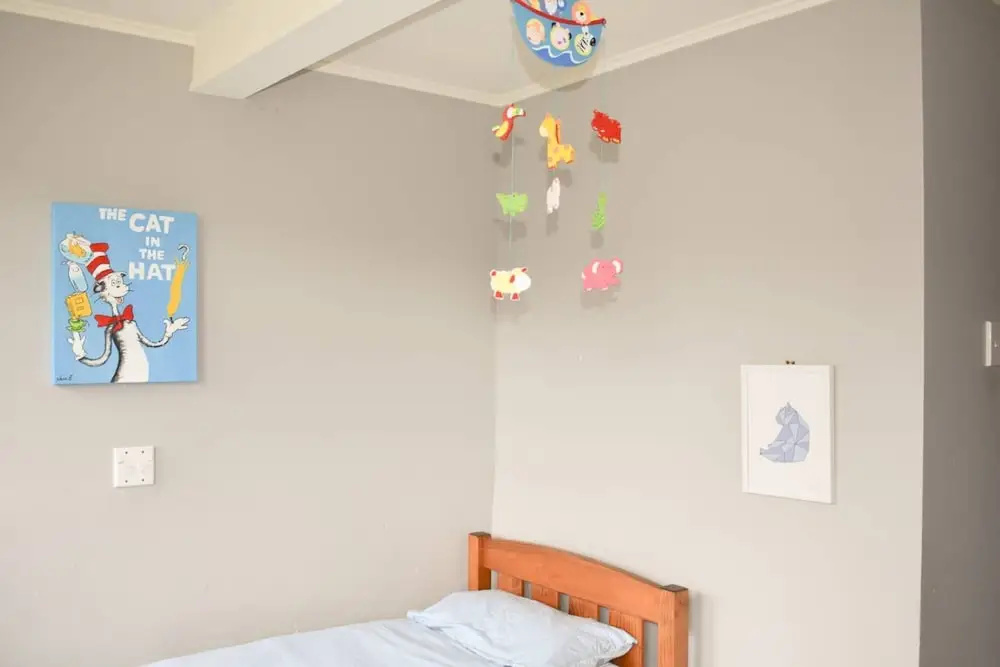 Welcoming 4 Bedroom Family Home in Meadowbank