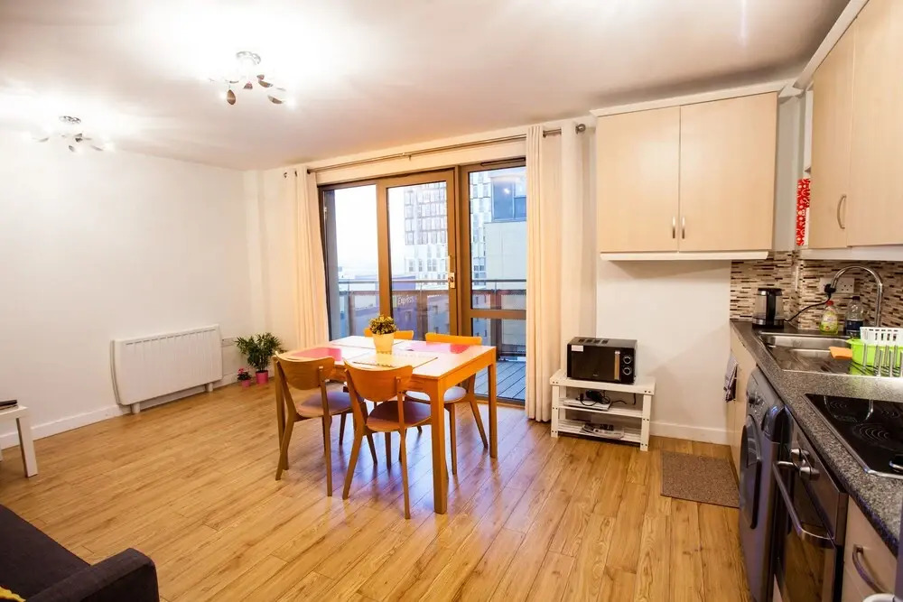 West London Cosy&homey Flat for 4, With a Balcony