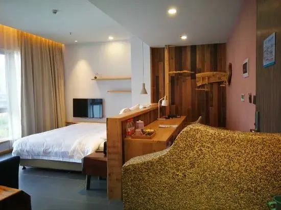 Shifang Qinglv Hotel