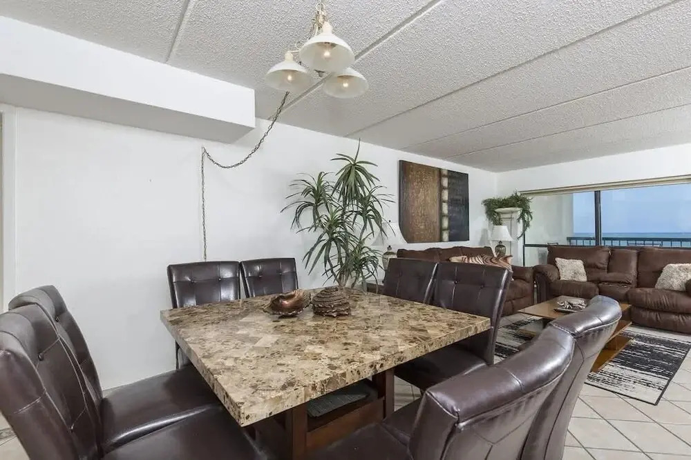 Saida Towers Iii- 3101 3 Bedroom Condo by RedAwning