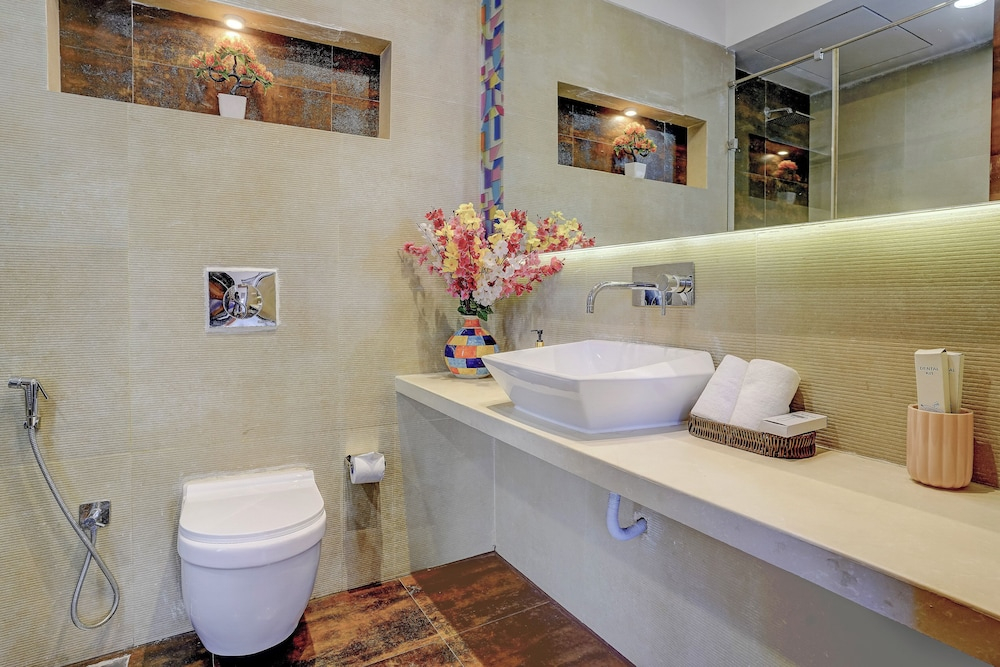 Alaya Stays Nest 4BHK villa with Pool