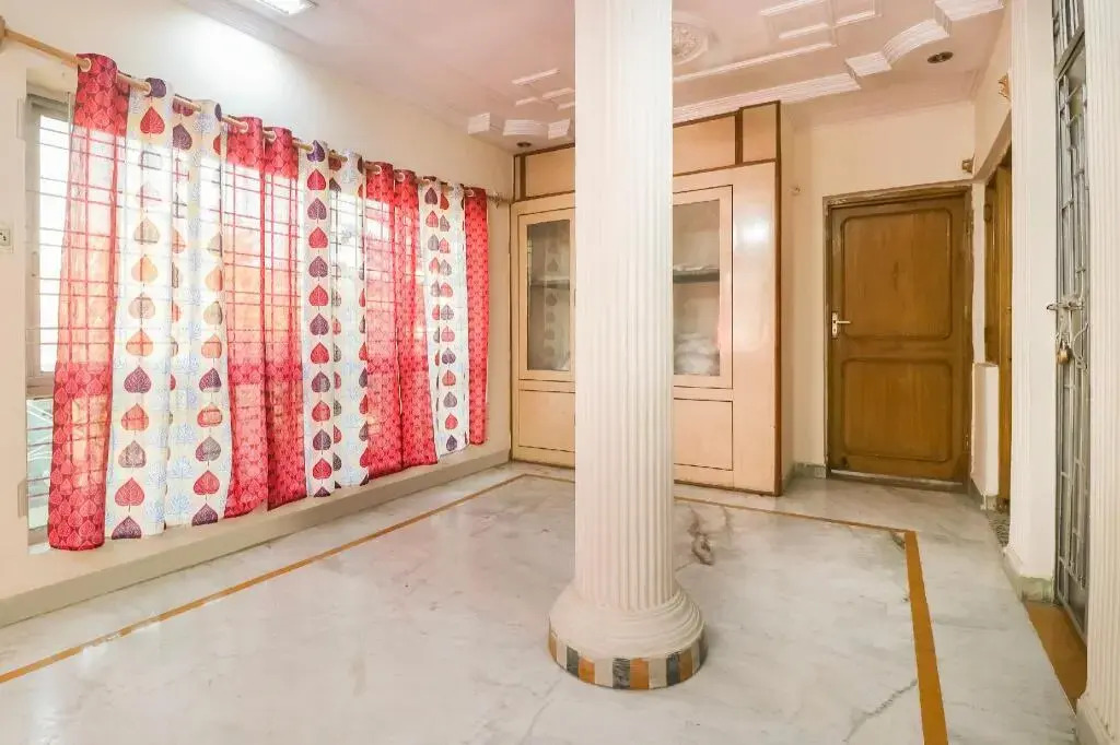 Hotel Kalyug Palace by OYO Rooms
