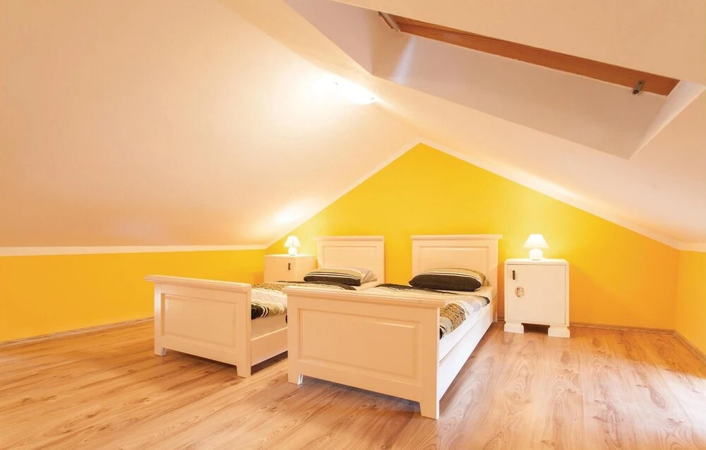 Beautiful Apartment in Omisalj With 1 Bedrooms