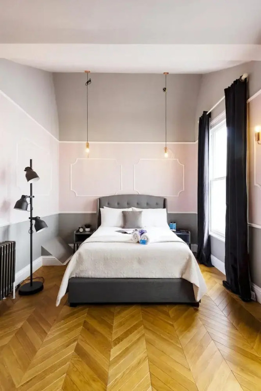 Bright 1BR + Balcony by Hyde Park