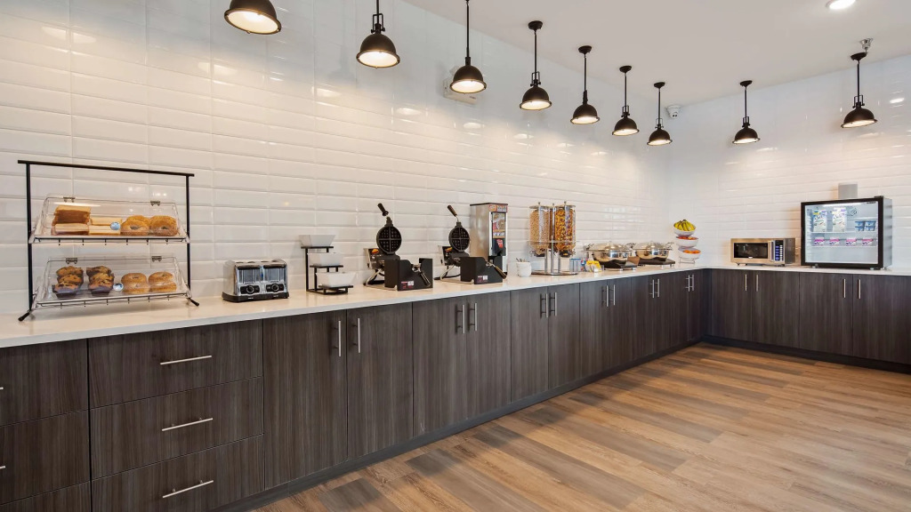 Best Western Plus Morden
