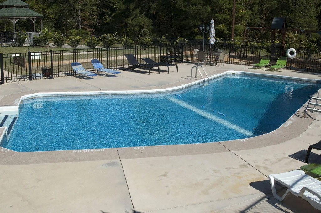 Carolina Pine Inn near Southern Pines-Pinehurst