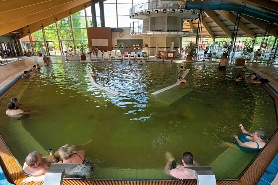 Hotel Kumánia