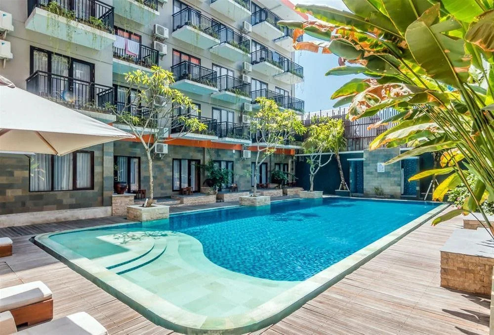 Hardys Rofa Hotel And Spa Legian by ZEN Rooms