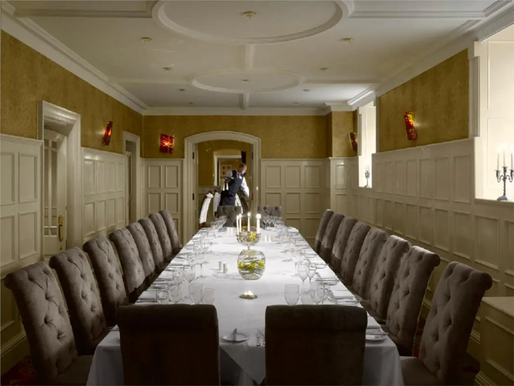 St Helens Hotel, Dublin