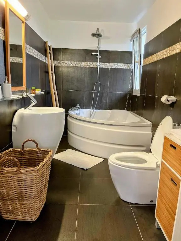Gite Corossol Martinique piscine privée, résidence naturiste