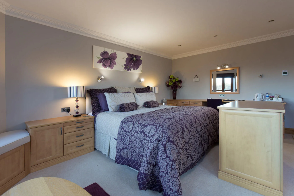 Hamble Retreat House, Studios and Lodge