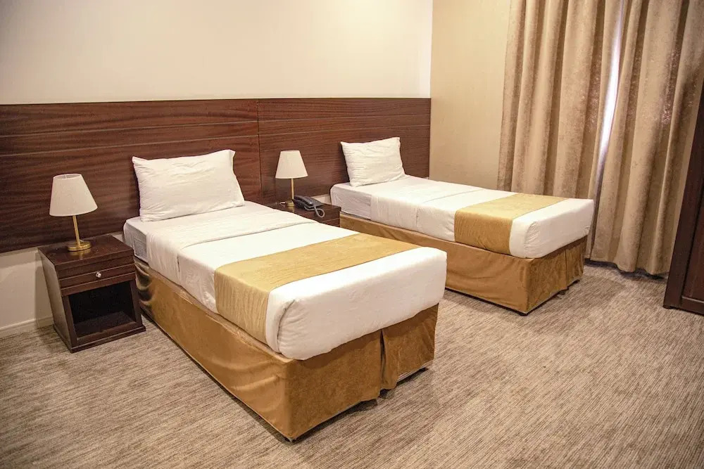 فندق قرى Qira Hotel