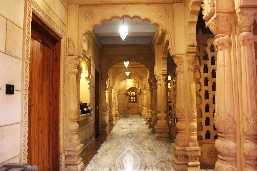 Hotel Grand Khalifa