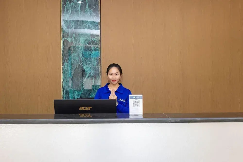 XL PATONG Hotel