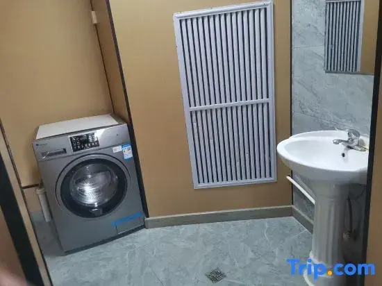 Heart's Promise Holiday Hotel (Changzhi Wanda Plaza)