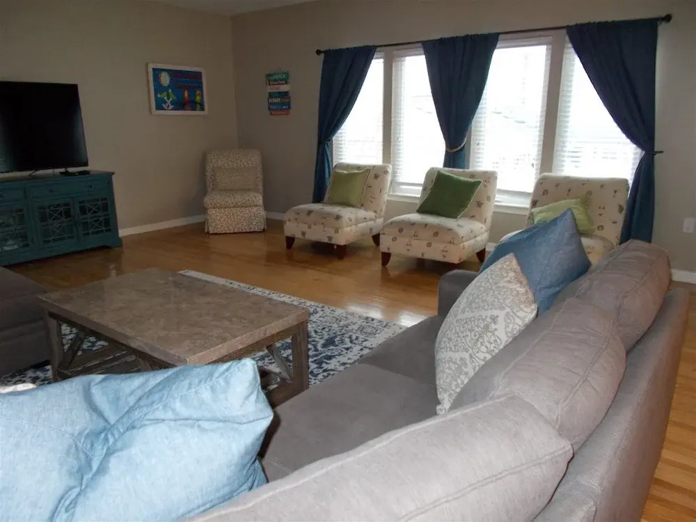Wc7504 Ocean Avenue, Unit 201