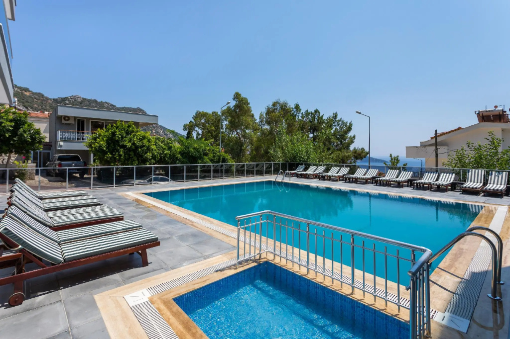 Mogons Exclusive Hotel