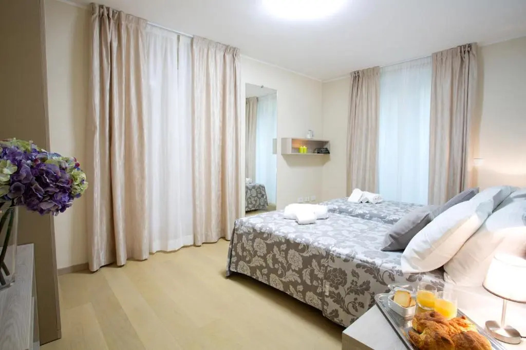Apartment 5 - Overlooking Isola Comacina. Spacious Living Ideal For Families Of Up To 10