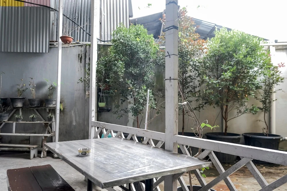 Reddoorz Plus Near Simpang Puncak Jelutung Jambi