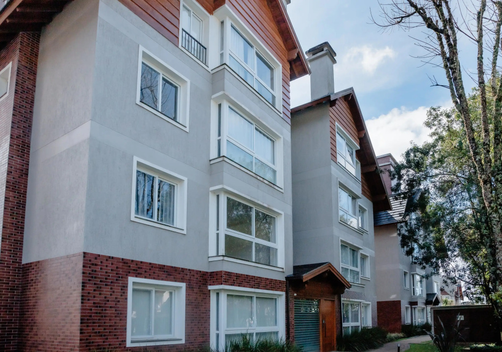 Apartamento charmoso e iluminado em bairro nobre de Gramado