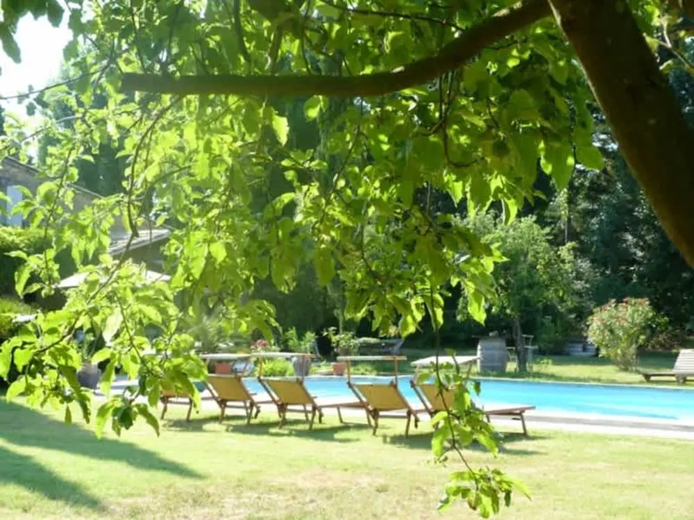 Provencal Villa for Nature Lovers in Lub ron