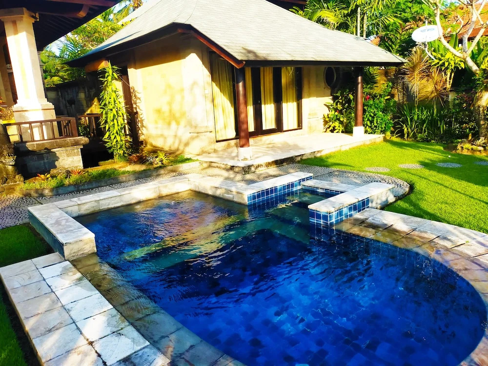 3BR Beautiful Villa Queen With Stunning Rice Field