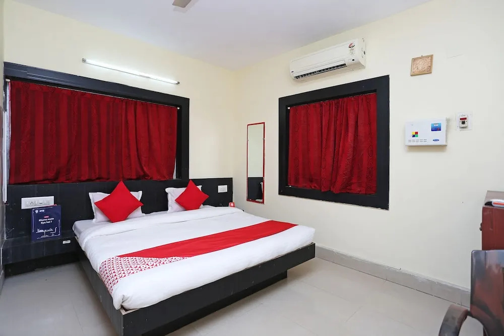 OYO 5719 Hotel Jannat Palace