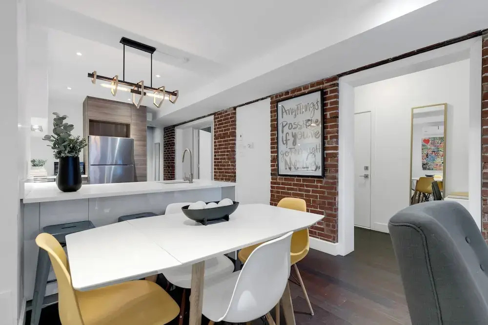 LiV MTL Soho Spacious Rooftop Suites for Groups Near Downtown Montreal