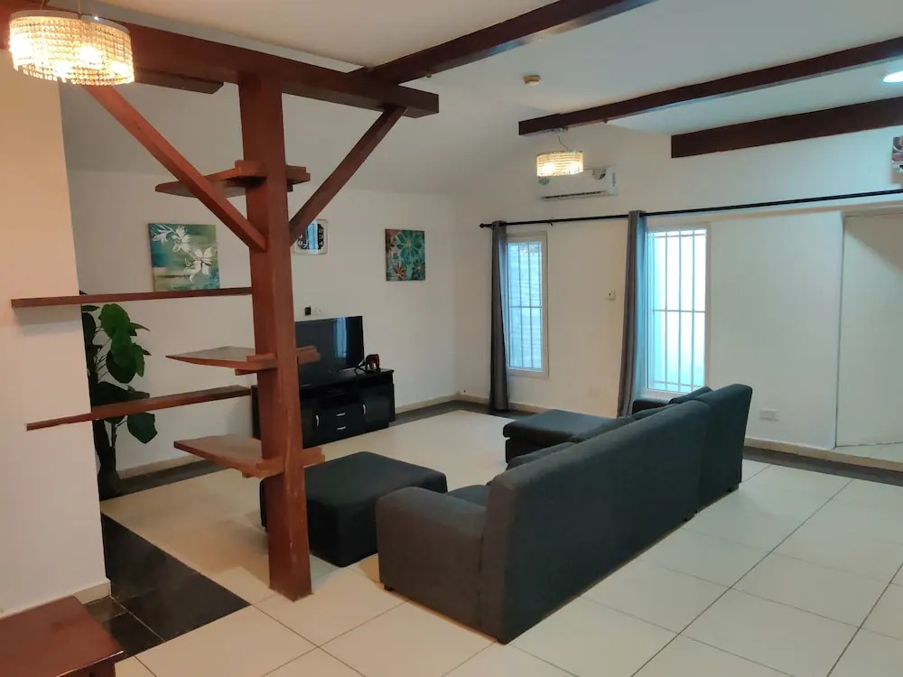 Beach Road Oasis