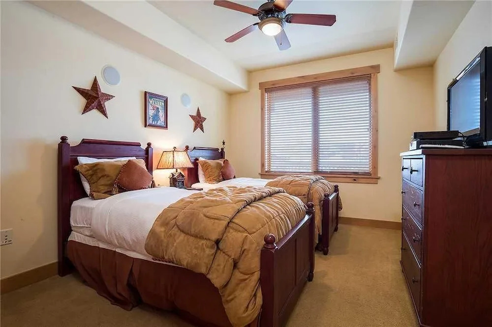 Al4305 Top Floor Residence - Beautiful Views! Winter Specials