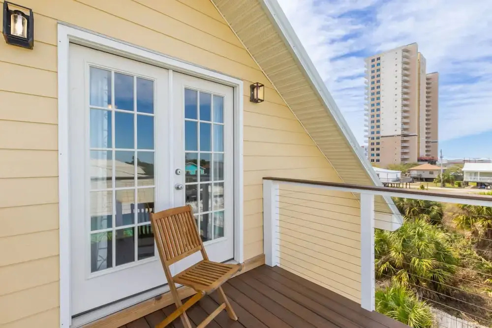 Sel De Vie 6 BR Sleeps 18 dog Friendly