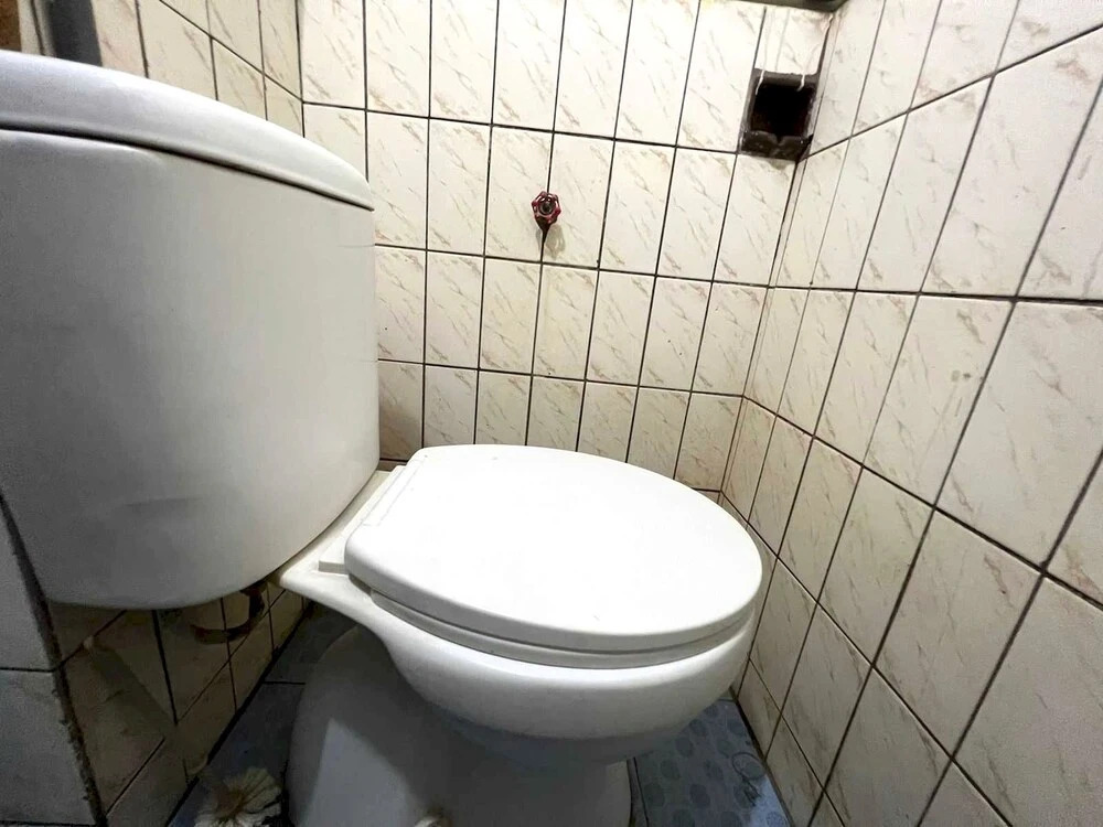Hotel O Kost Gowa Near Gowa