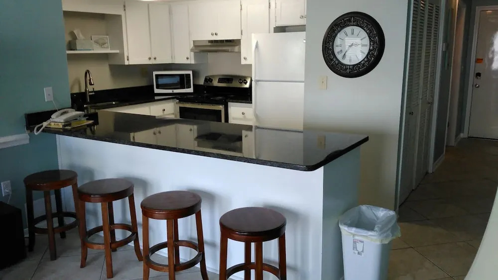 Island Sunrise 468 - 2 Br Condo