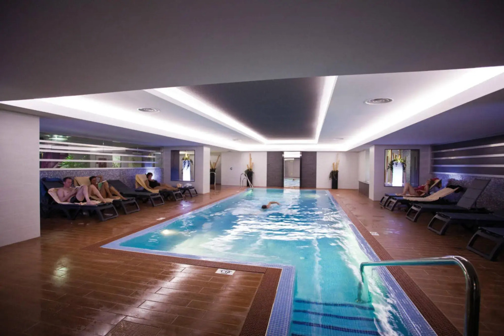 Отель Riu Nautilus