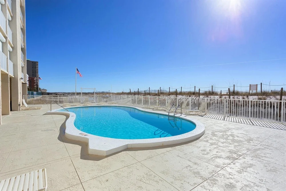 Edgewater 42 by Meyer Vacation Rentals