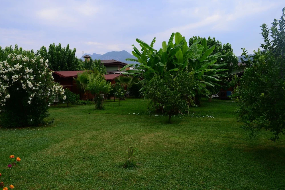 Ozge Bungalow Hotel