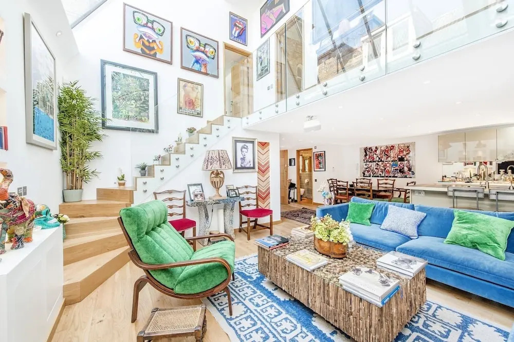Chelsea Art Apartment