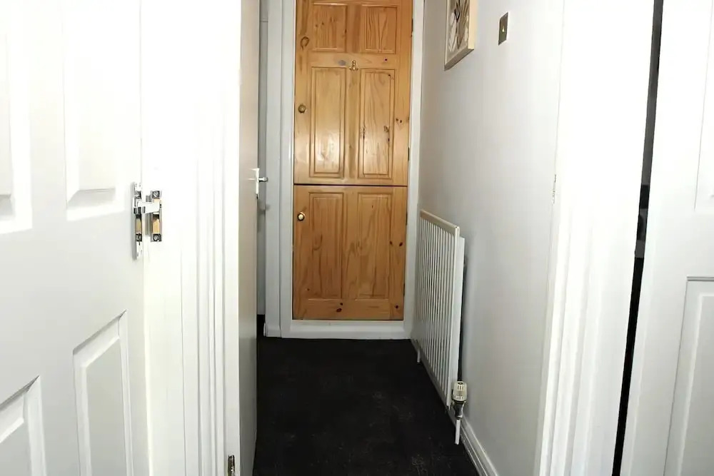 House Sleeps 5 With Garden and Parking