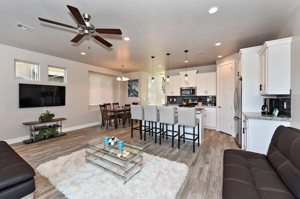 Townhouse at Canyon Tree
