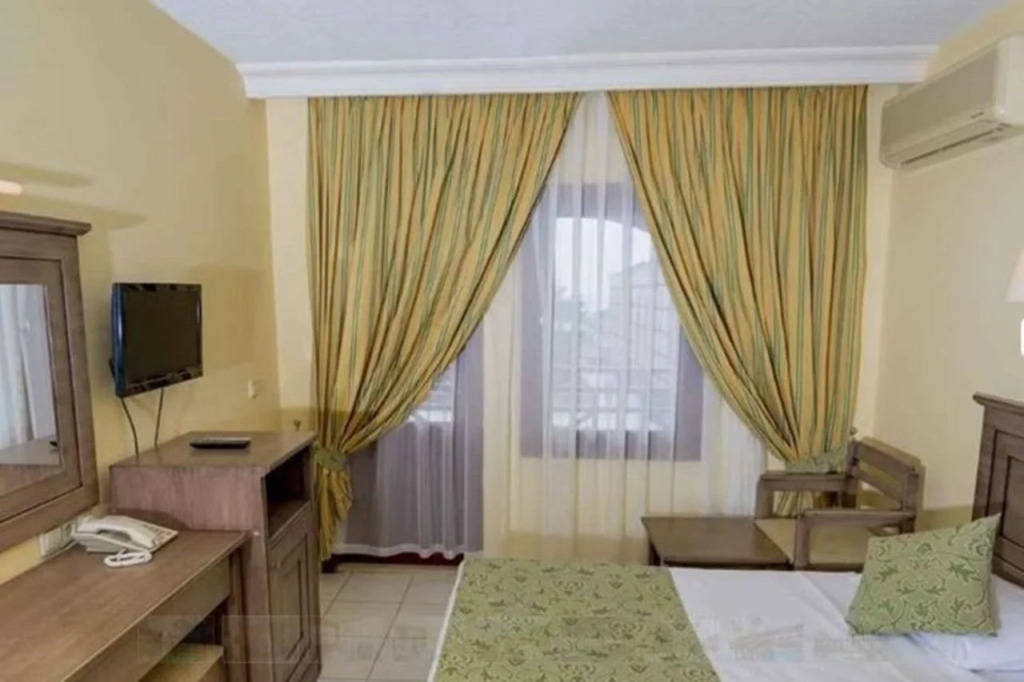 Club Tropical Beach Hotel - All Inclusive