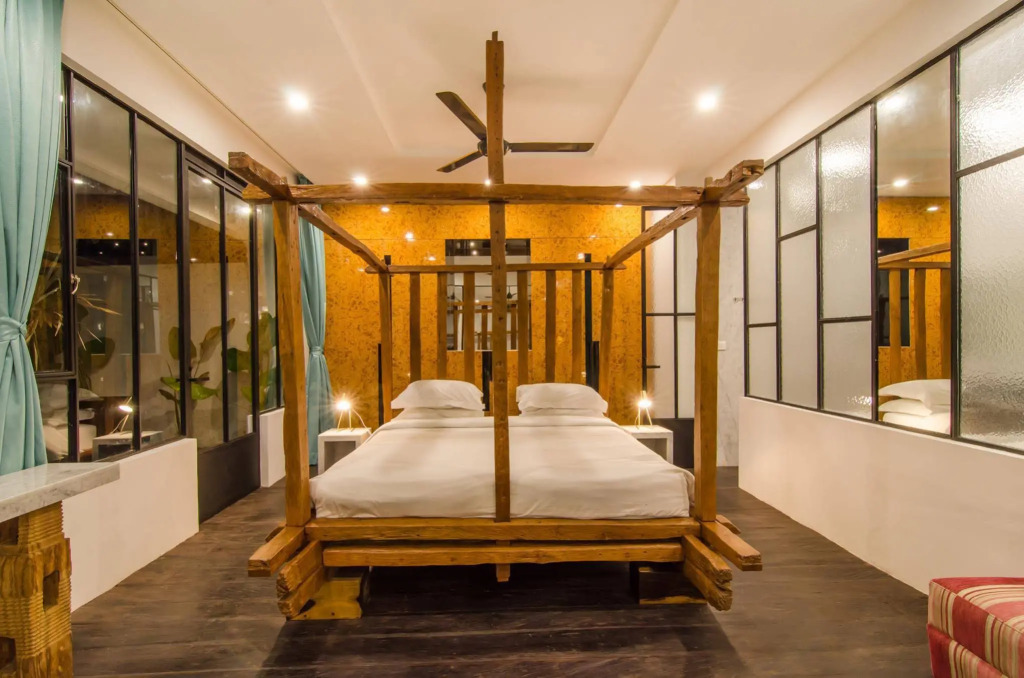 Villa Ruku-Ruku - Modern 1BR Villa with AC Living Room & Private Pool - French Style Interior