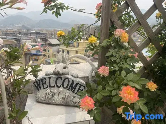 Qinheyuan Apartment