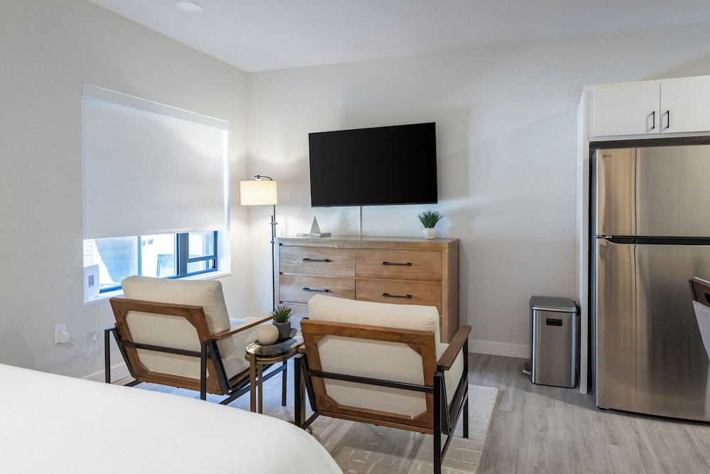 Landing Furnished Apartments near Downtown Salt Lake