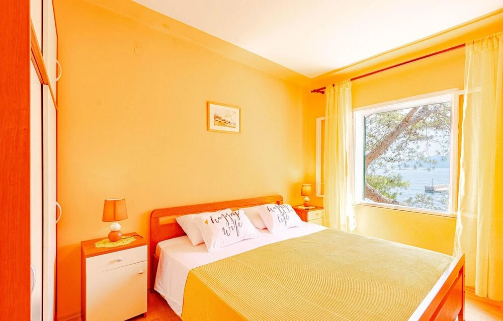Holiday Home Prigradica 05