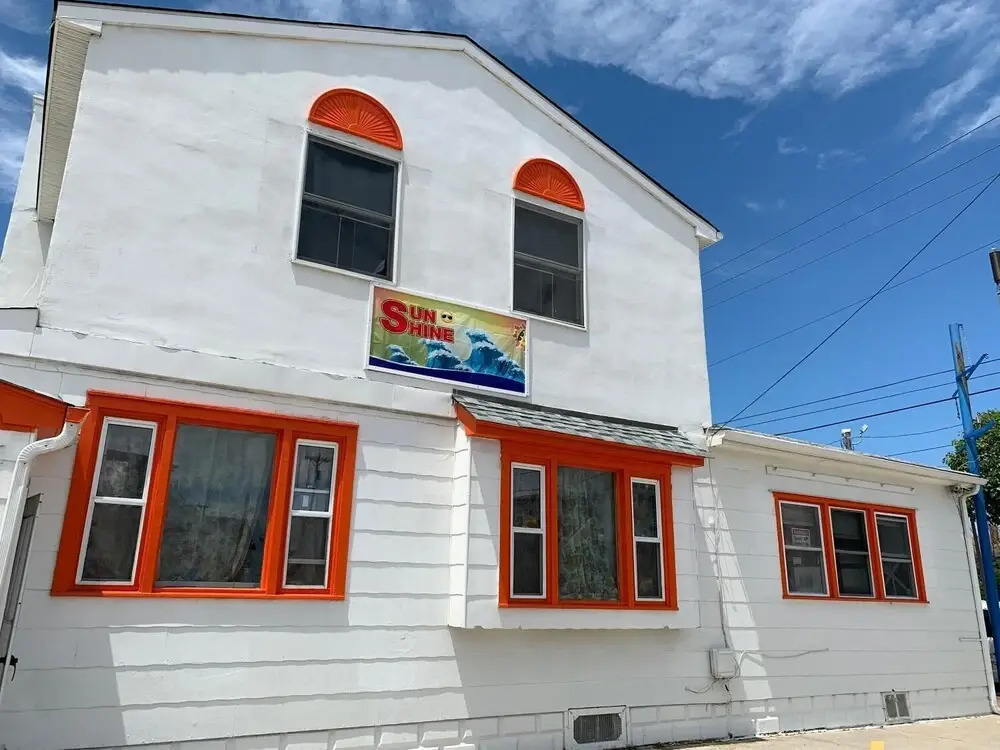Sunshine Motel